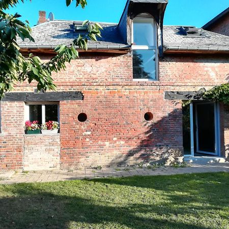 Villa Chez Flo Ry Exterior foto